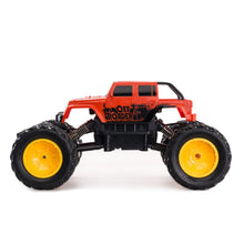 Remote Control Off Roader Rock Crawler 1:18 Scale Orange Brand New Radio Remote from kidscarz.com.au, we sell affordable ride on toys, free shipping Australia wide, Load image into Gallery viewer, Remote Control Off Roader Rock Crawler 1:18 Scale Orange Brand New Radio Remote
